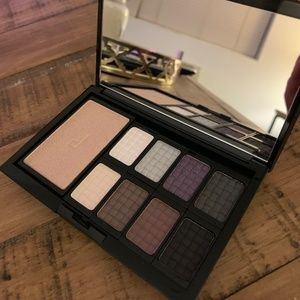 NEW Doucce Freematic Eyeshadow Pro Palette